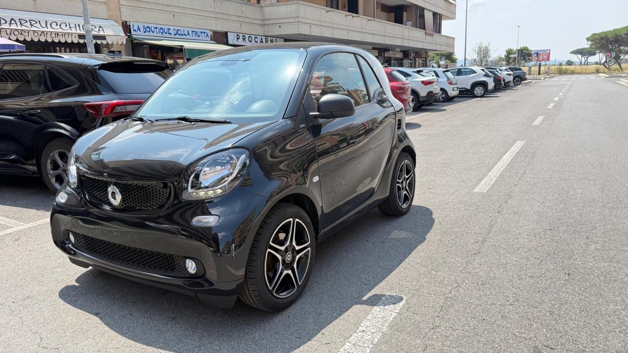 Smart ForTwo 90 0.9 Turbo Passion LED NAVI KAMERA PDC BLUETOOTH PANORAMA CERCHI 16