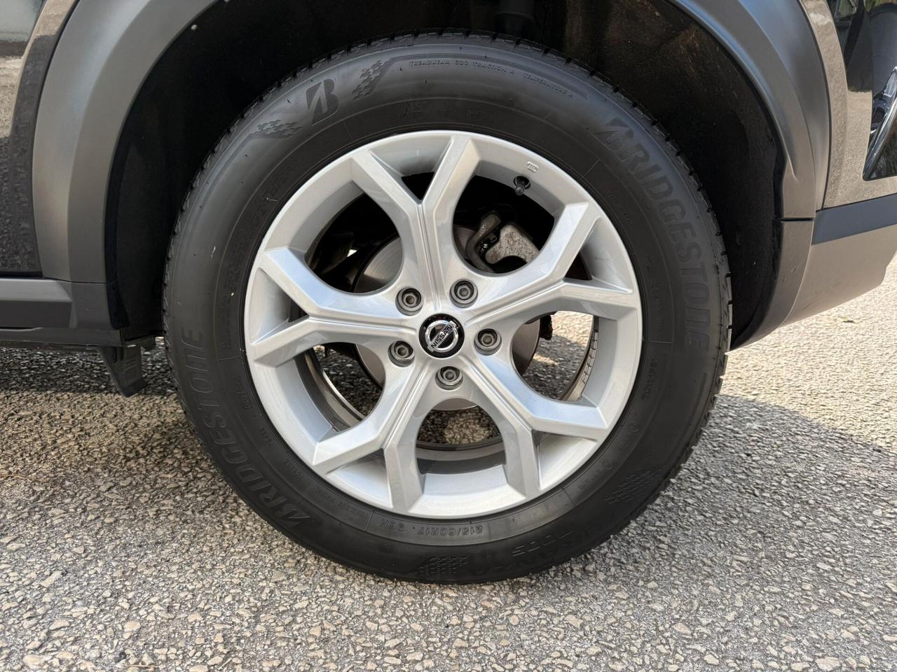Nissan Juke 1.0 DIG-T 114 CV N-Connecta