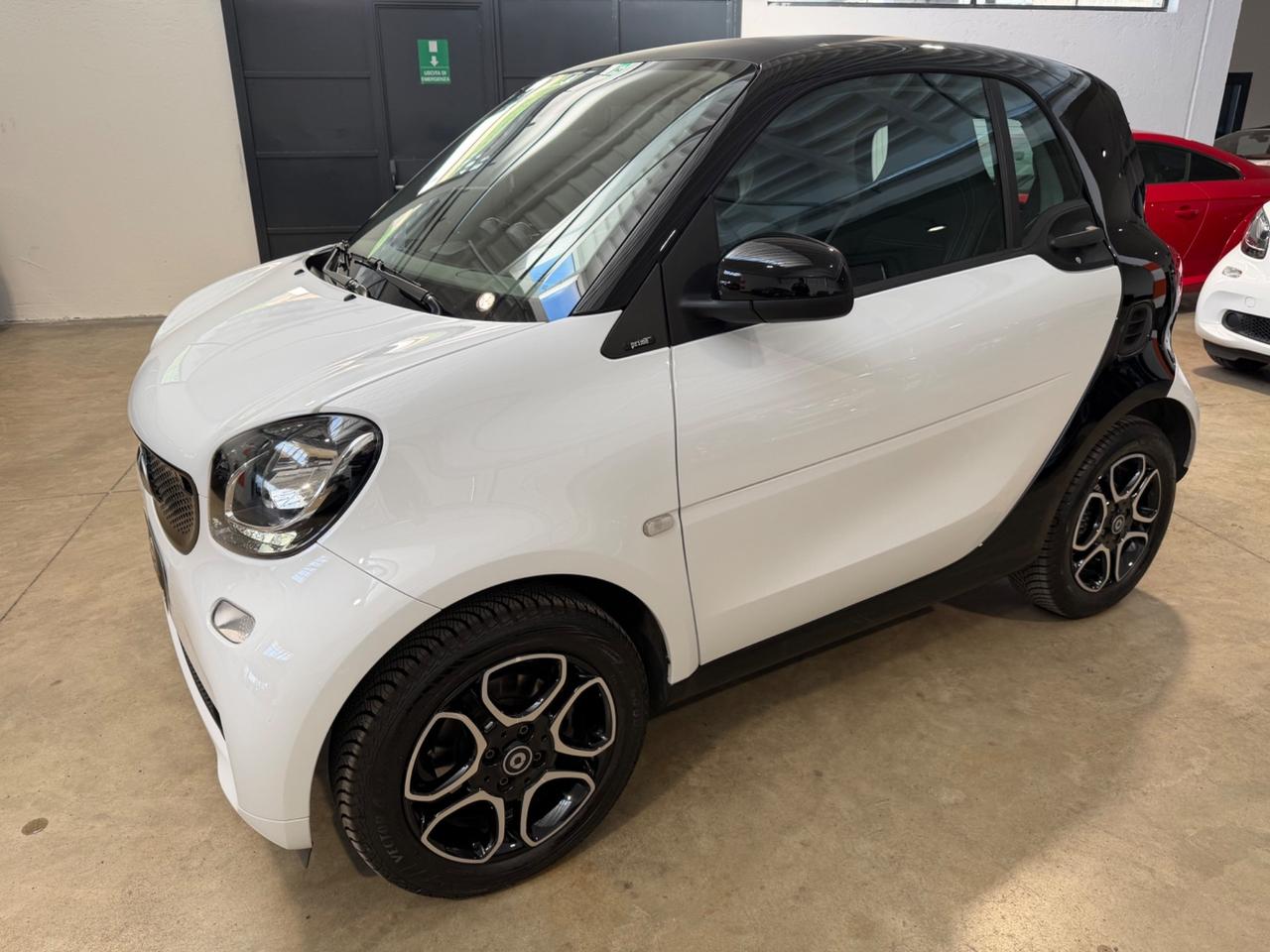 Smart ForTwo TAGLIANDI MERCEDES-PARI AL NUOVO-SCHERMO