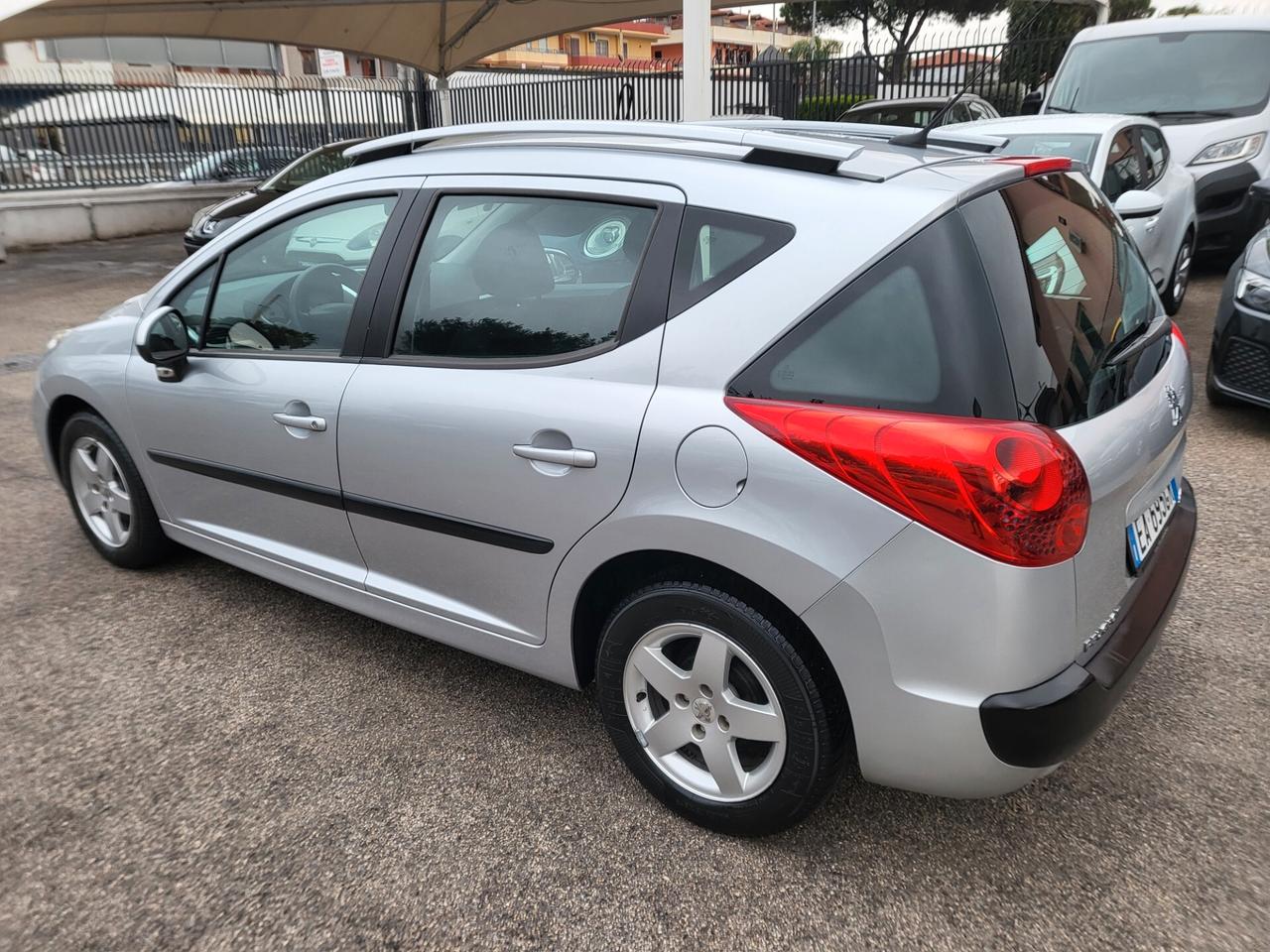 Peugeot 207 1.4 8V 75CV SW X Line ECO GPL