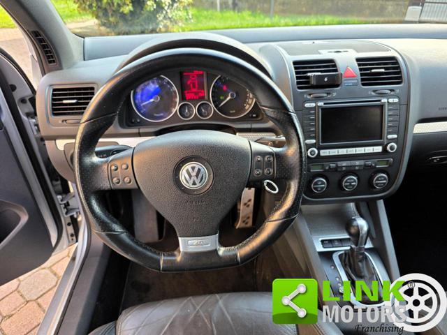VOLKSWAGEN Golf 3.2 VR6 4mot. 3p. DSG R32