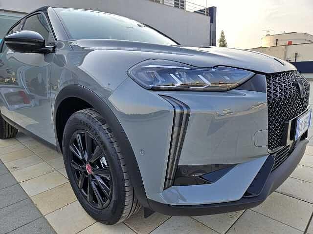 DS DS 3 3 BlueHDi 130 aut. Performance Line