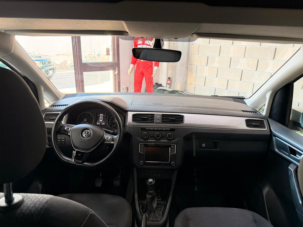 Volkswagen Caddy 2.0 TDI 102 CV - TRASPORTO DISABILI