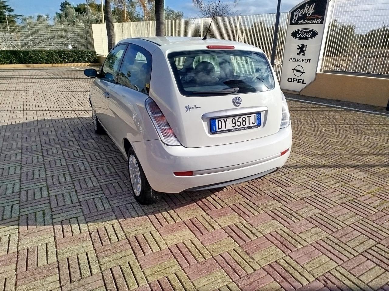 Lancia Ypsilon 1.4 Oro Ecochic GPL