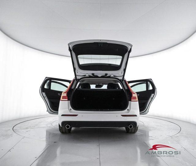 VOLVO V60 D3 Business Plus AWD