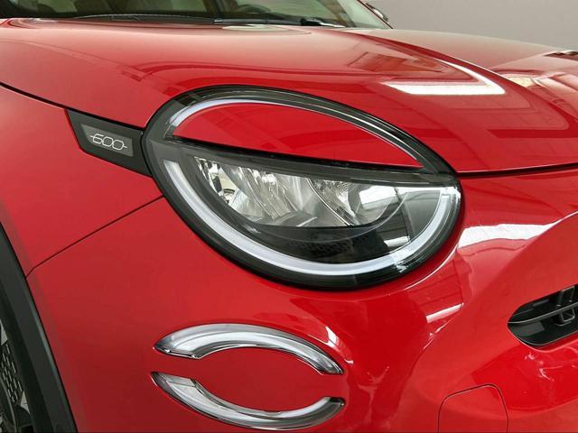 FIAT 600 Hybrid 110 CV DCT MHEV La Prima