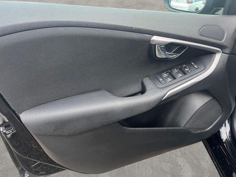 Volvo V40 V40 D2 Geartronic Kinetic