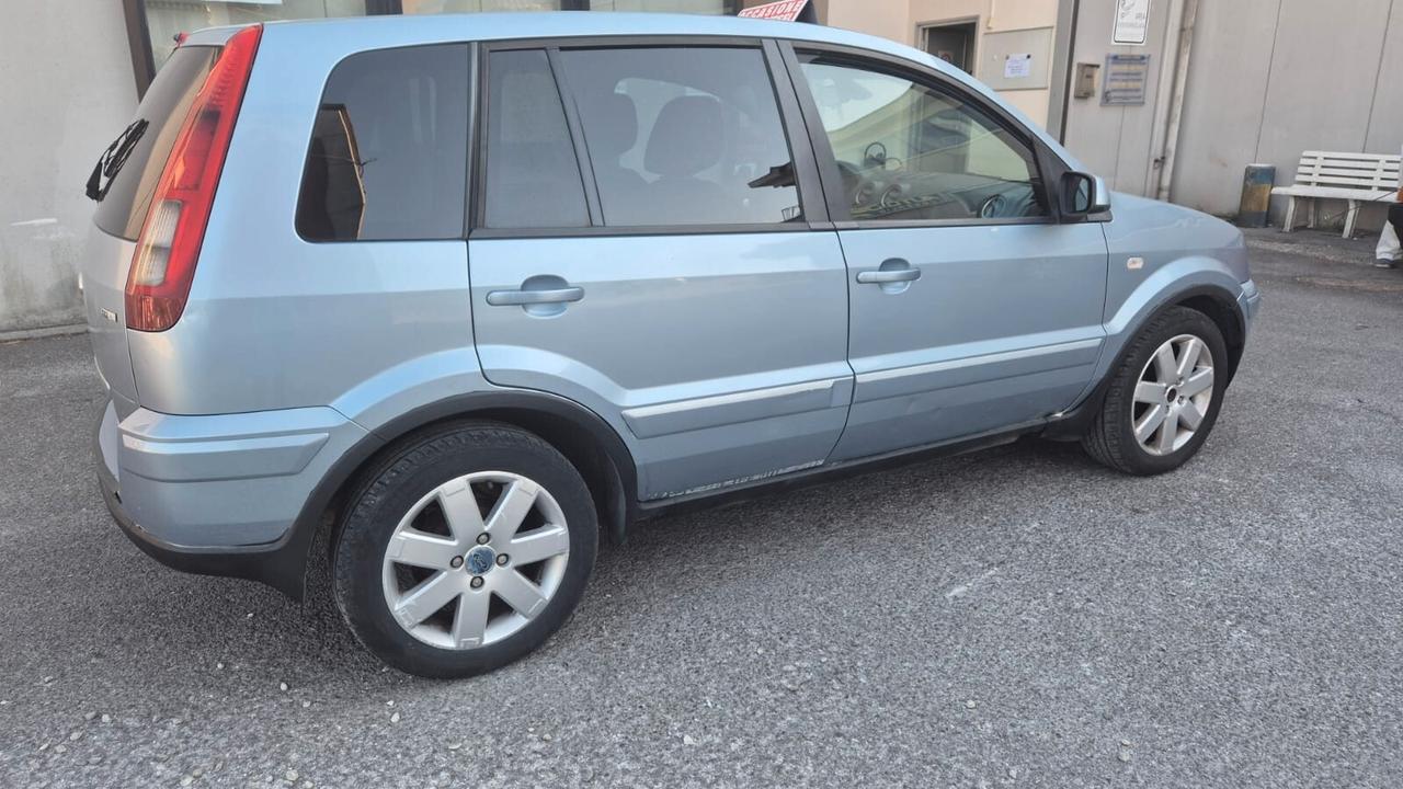 Ford Fusion 1.6 TDCi 5p. Plus
