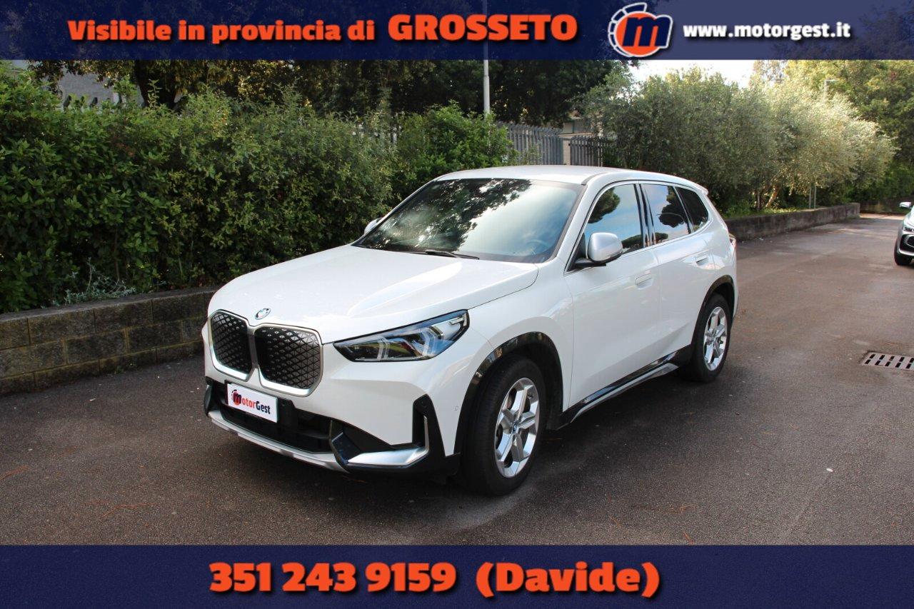 BMW iX1 edrive 20 X-Line