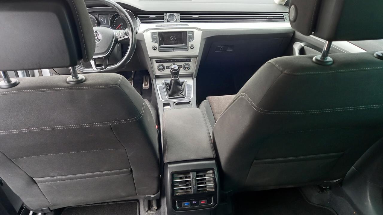 Volkswagen Passat Variant Businessline 1.6 TDI BlueMotion Technology