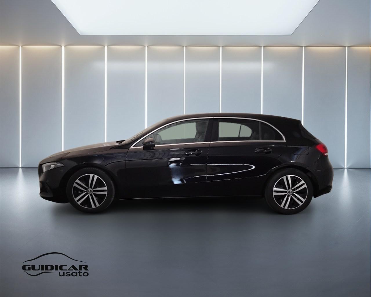 Mercedes-Benz Classe A - W177 2018 - A 180 d Sport auto