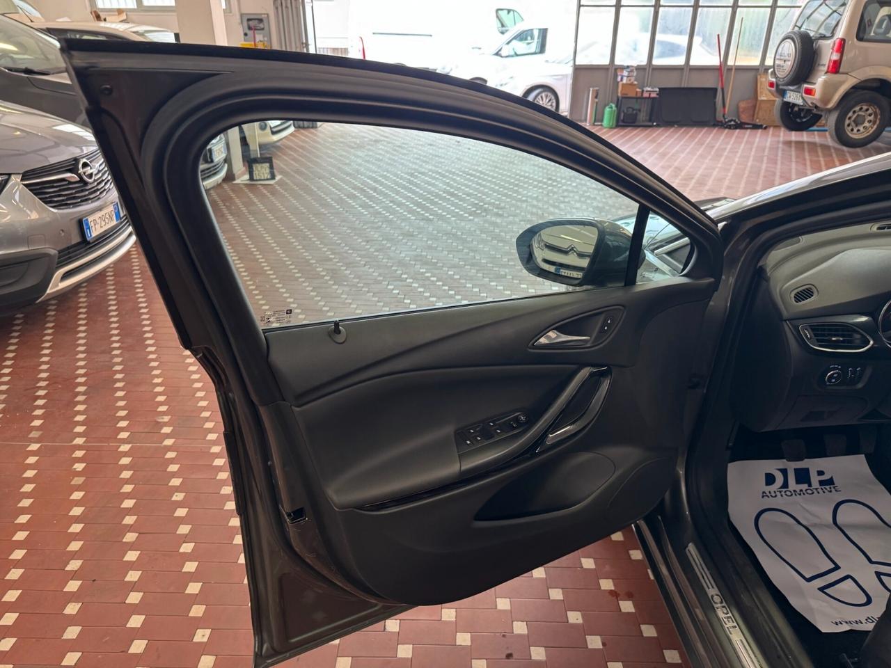 Opel Astra 1.4 Turbo 110CV EcoM Sports Tourer Innovation - UNICO PROPRIETARIO