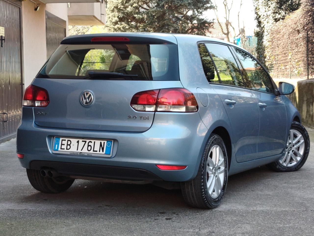Volkswagen Golf 2.0 TDI 140cv Highline / 76.000km
