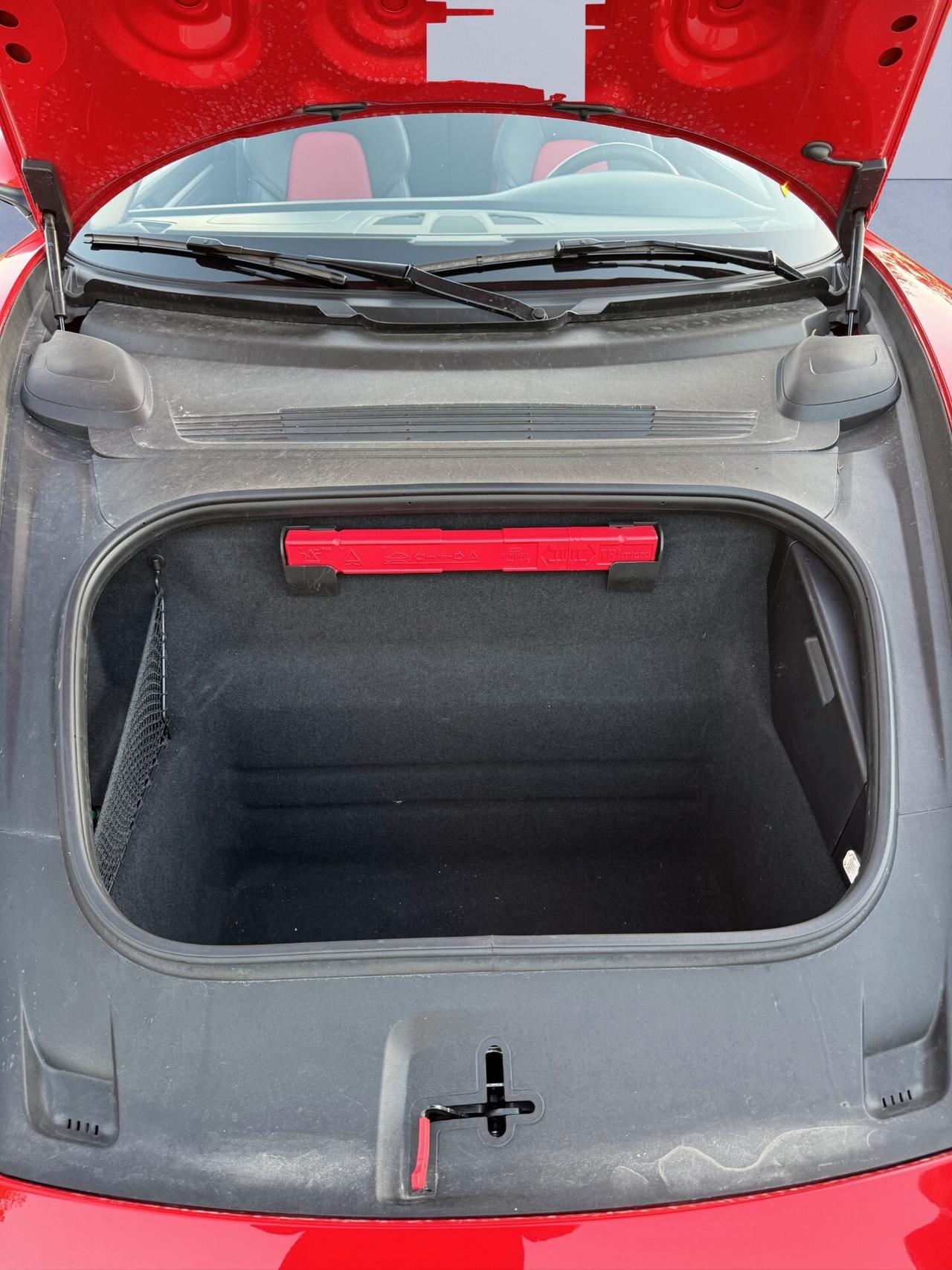 Porsche 911 Carrera Cabriolet 992