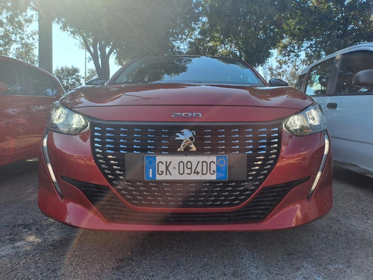 NUOVO ARRIVO Peugeot 208 GARANTITO 12 MESI