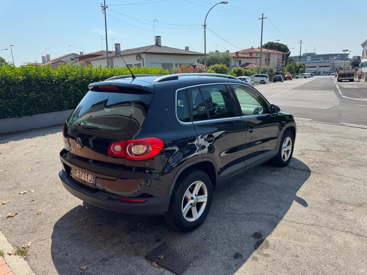 Volkswagen Tiguan 2.0 16V TDI DPF Track & Field (28°)