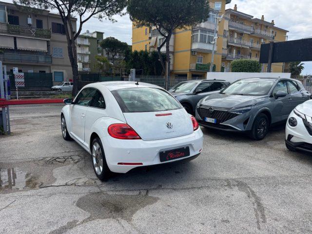 VOLKSWAGEN Maggiolino 1.6 TDI Design
