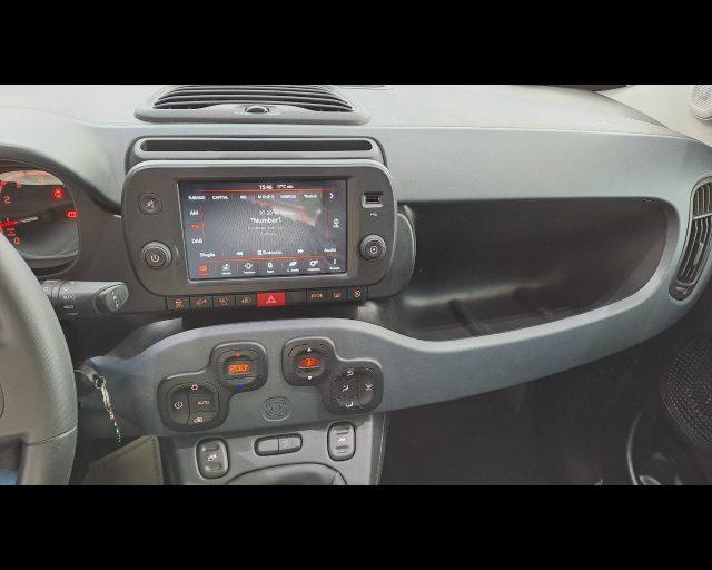 FIAT New Panda 1.0 firefly hybrid Cross s&s 70cv 5p.ti
