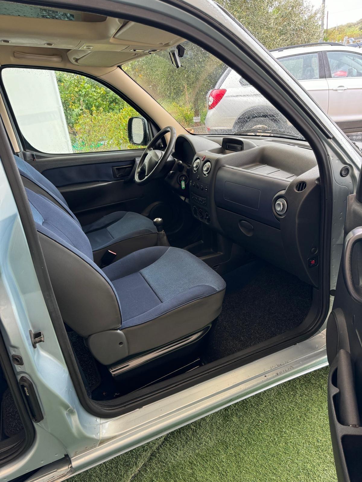 Citroen Berlingo 2.0 HDi 5p. Multispace