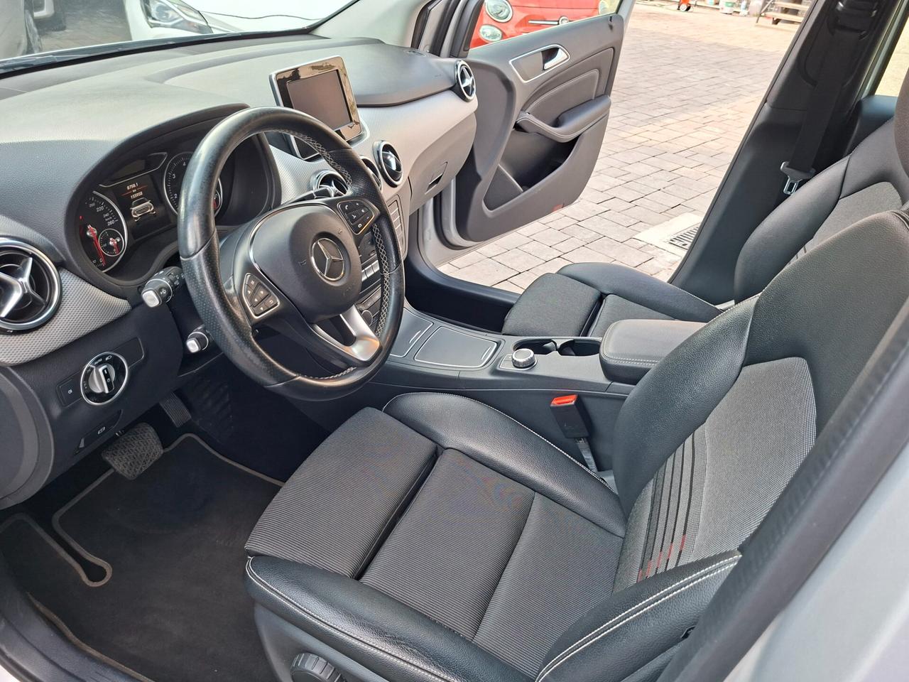 Mercedes-benz B 180 d Automatic Premium