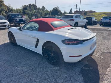 Porsche 718 Boxster 2.0 300cv pdk