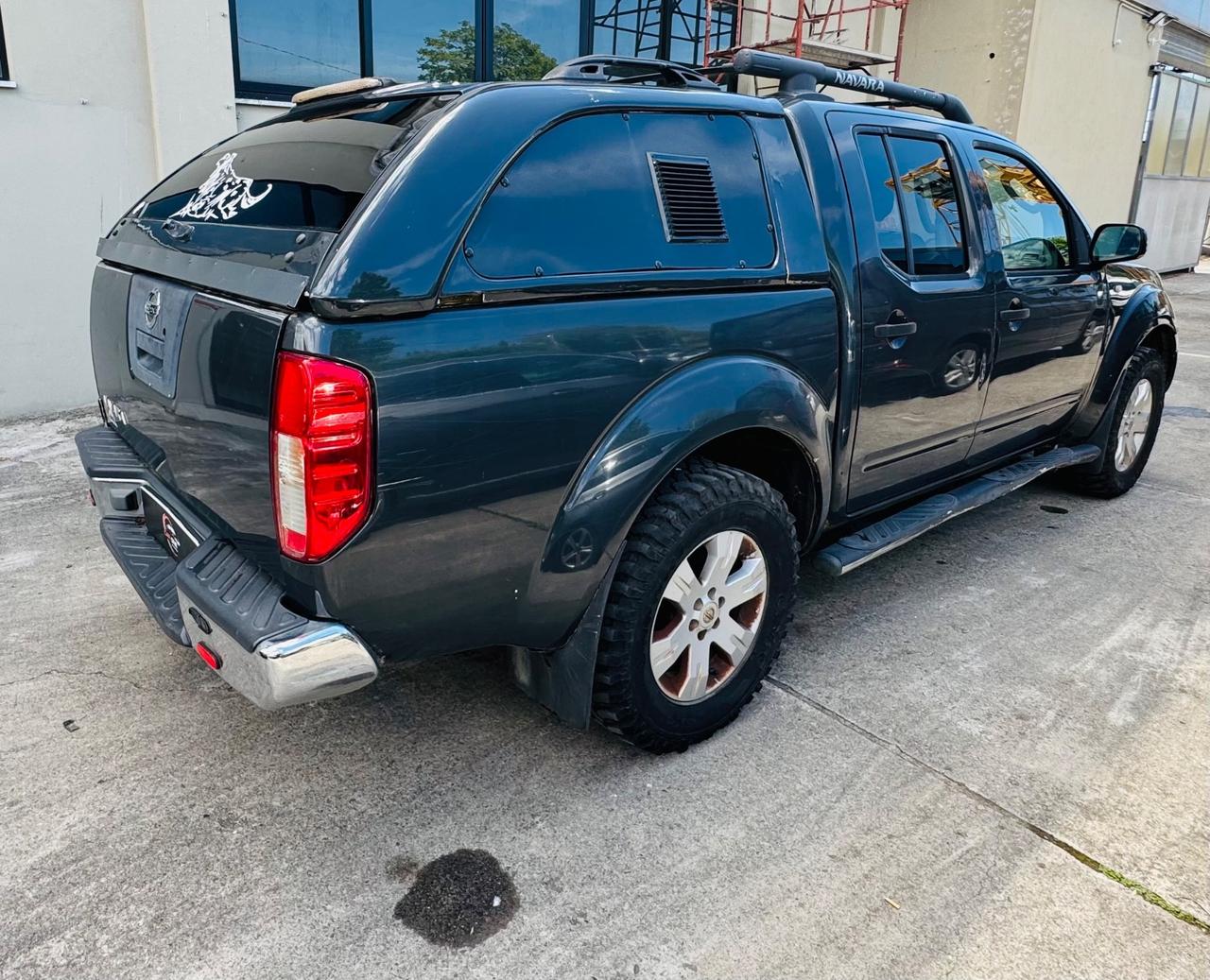 Nissan Navara 2.5 dCi 4 porte Double Cab LE
