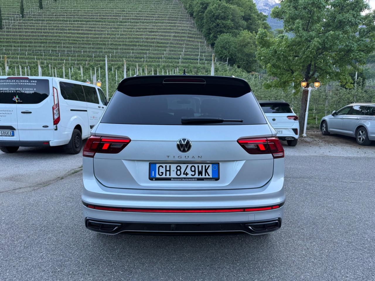 Volkswagen Tiguan 2.0 TDI 150 CV SCR DSG R-Line