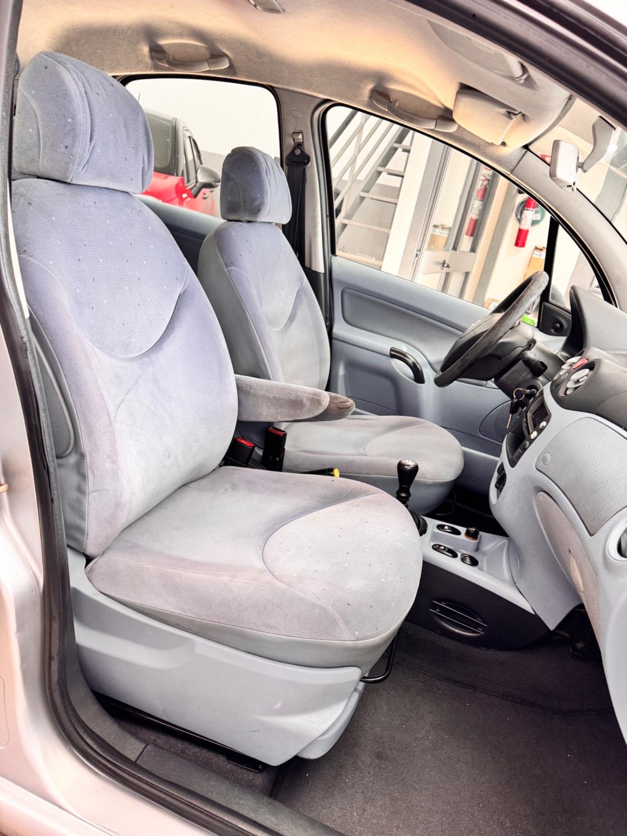 Citroen C3 1.4 HDi 70 CV Exclusive