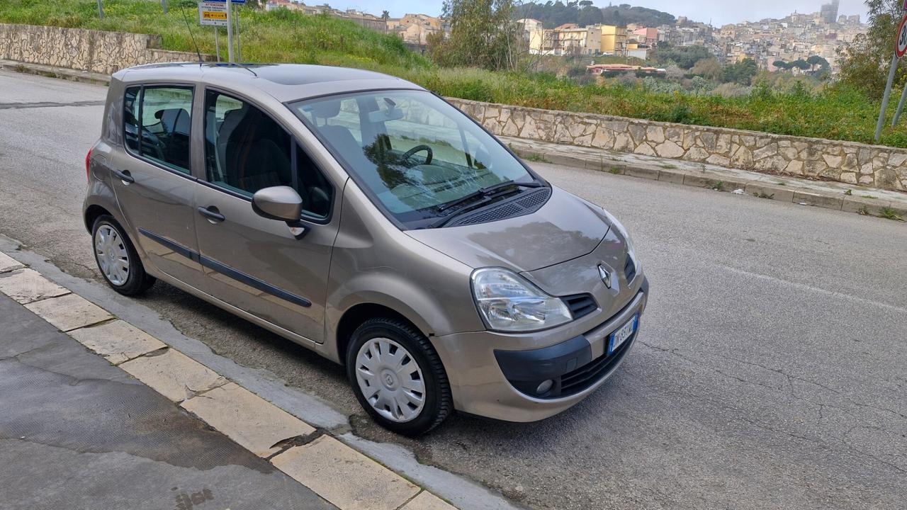 Renault Modus 1.2 16V Dynamique