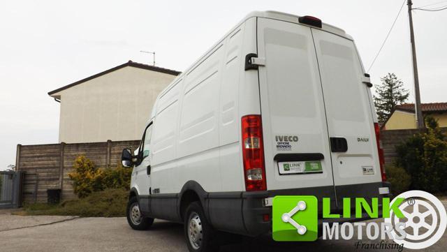 IVECO Daily 35 S 15 ben tenuto di carrozzeria e meccanica