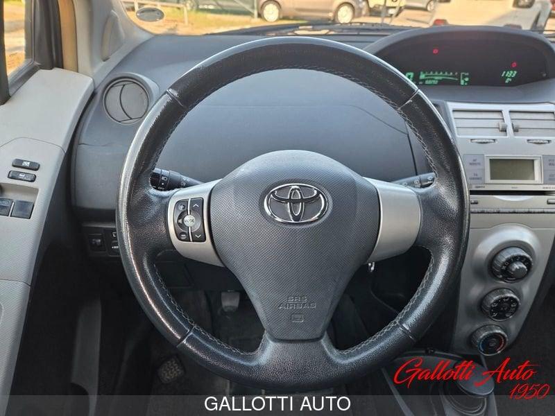 Toyota Yaris 1.3 5 porte