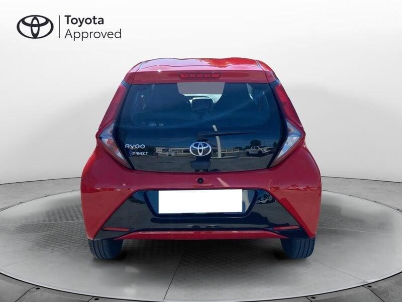 Toyota Aygo Connect 1.0 VVT-i 72 CV 5 porte x-play