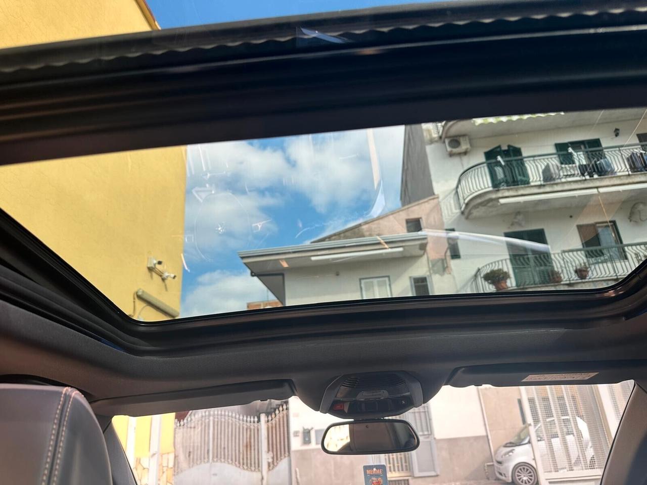 Peugeot 3008 2.0 GT s