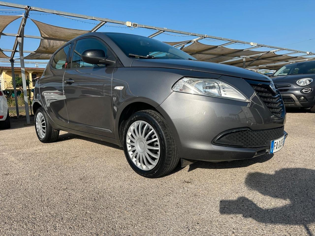 Lancia Ypsilon 1.2 Benzina/GPL