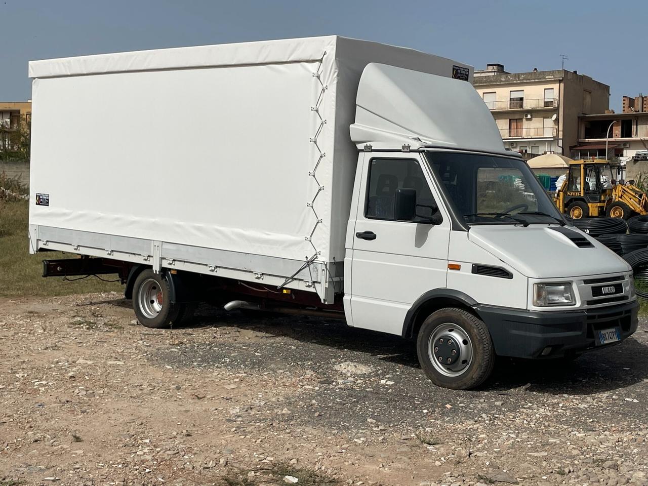 Iveco Daily 35.12 turbo centinato alza e bassa cassone cm. 470x220