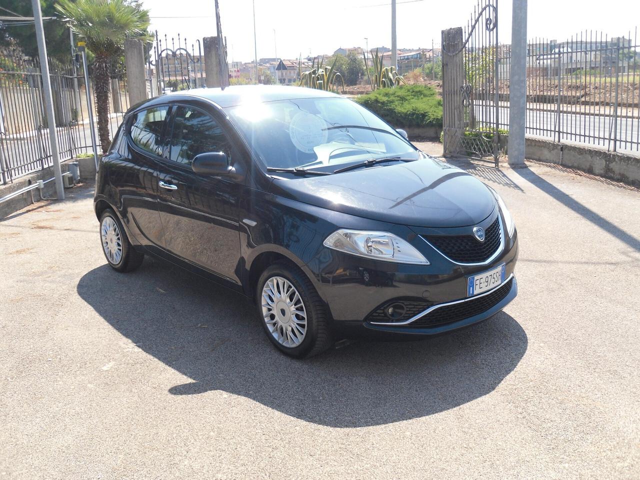 Lancia Ypsilon 1.2 69 CV GPL Ecochic
