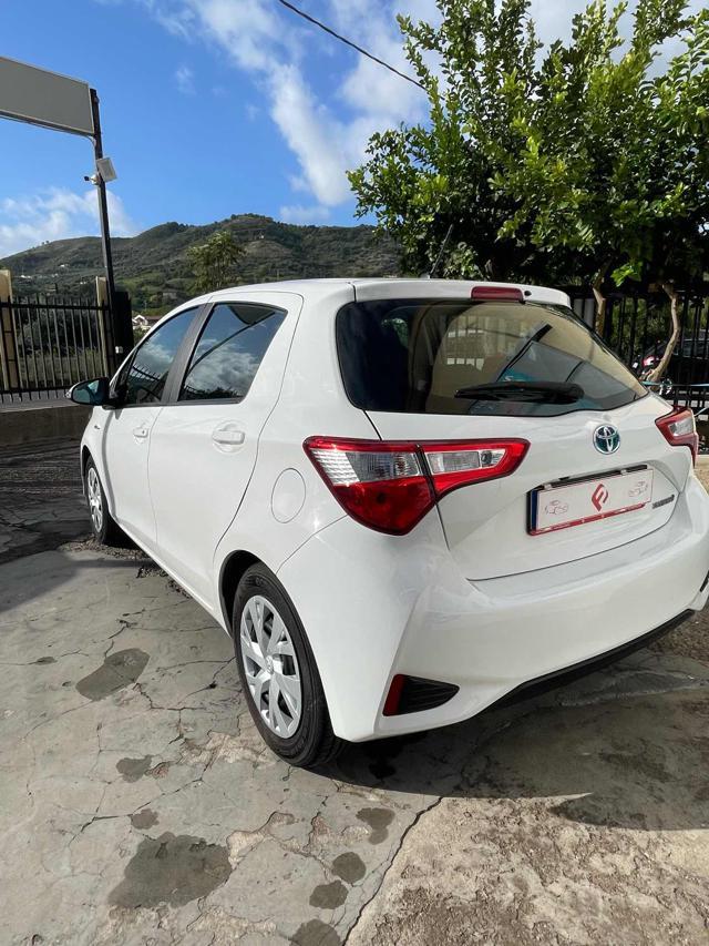 TOYOTA Yaris 1.0 5 porte Business