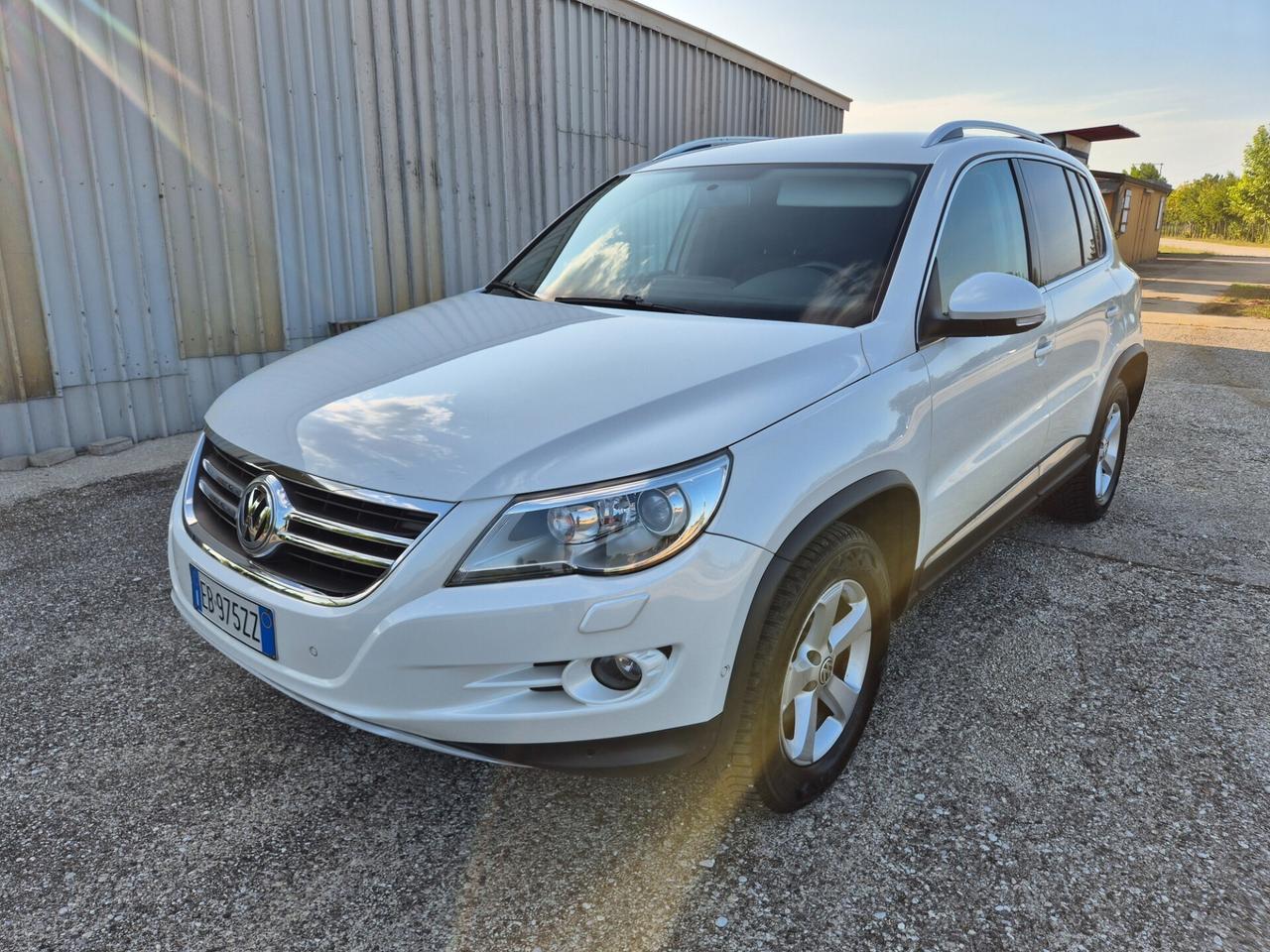 Volkswagen Tiguan 2.0 TDI DPF 4MOTION DSG Sport & Style