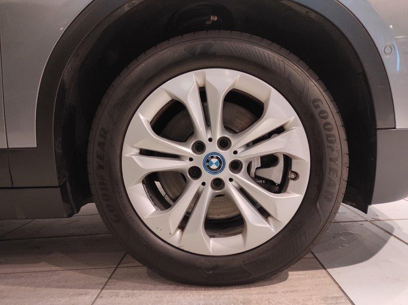 BMW X2 (F39) - X2 xDrive25e Business-X