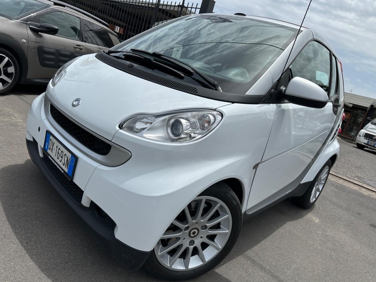 Smart ForTwo 1000 52 kW MHD cabrio passion