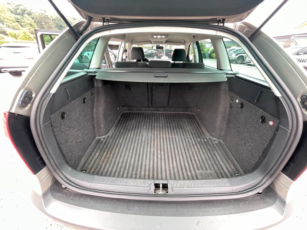 Skoda Octavia 2.0 TDI CR F.AP. 4x4 Wagon Scout