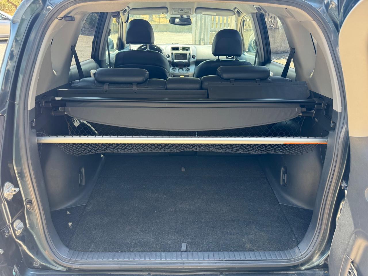 Toyota RAV 4 RAV4 2.2 D-4D 177 CV Luxury