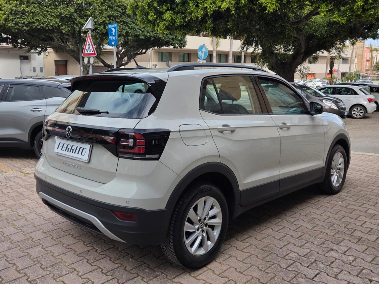 Volkswagen T-Cross 1.0 TSI STYLE BMT