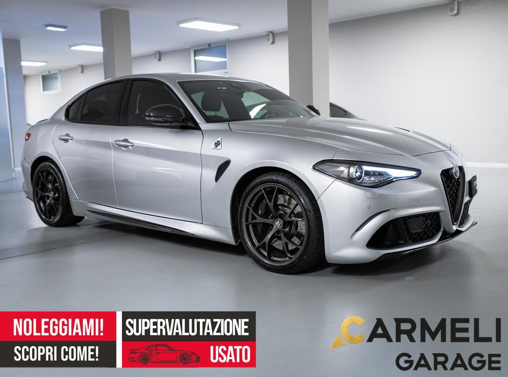 Alfa Romeo Giulia Berlina 2.9 V6 Bi-Turbo AT8 Quadrifoglio 510CV