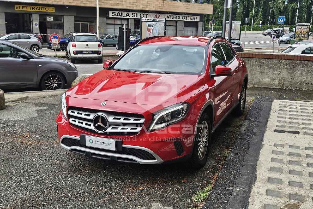 MERCEDES GLA 200 d Automatic 4Matic Premium