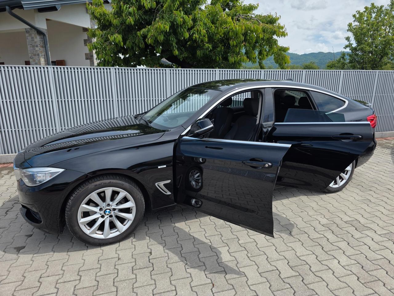 Bmw 320 320d xDrive Modern perfetta e garantita 12M