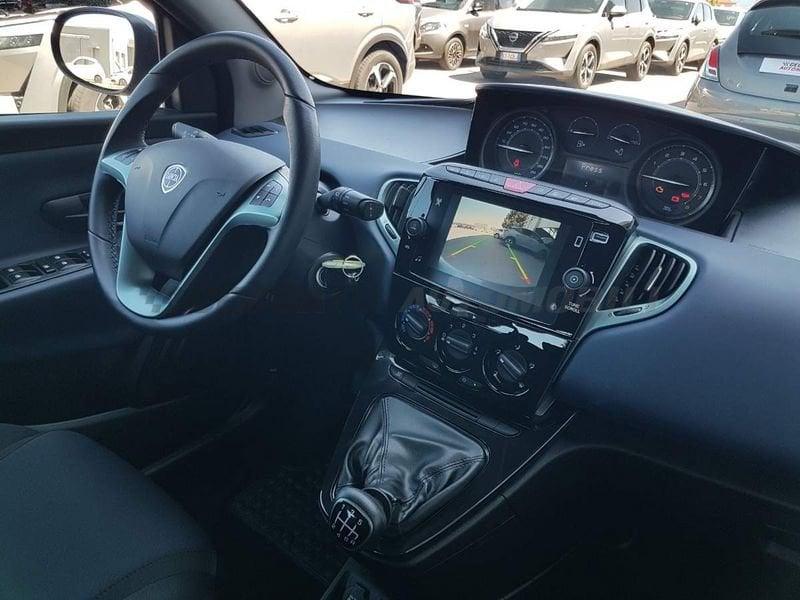 Lancia Ypsilon Ypsilon 1.0 firefly hybrid Platino s&s 70cv