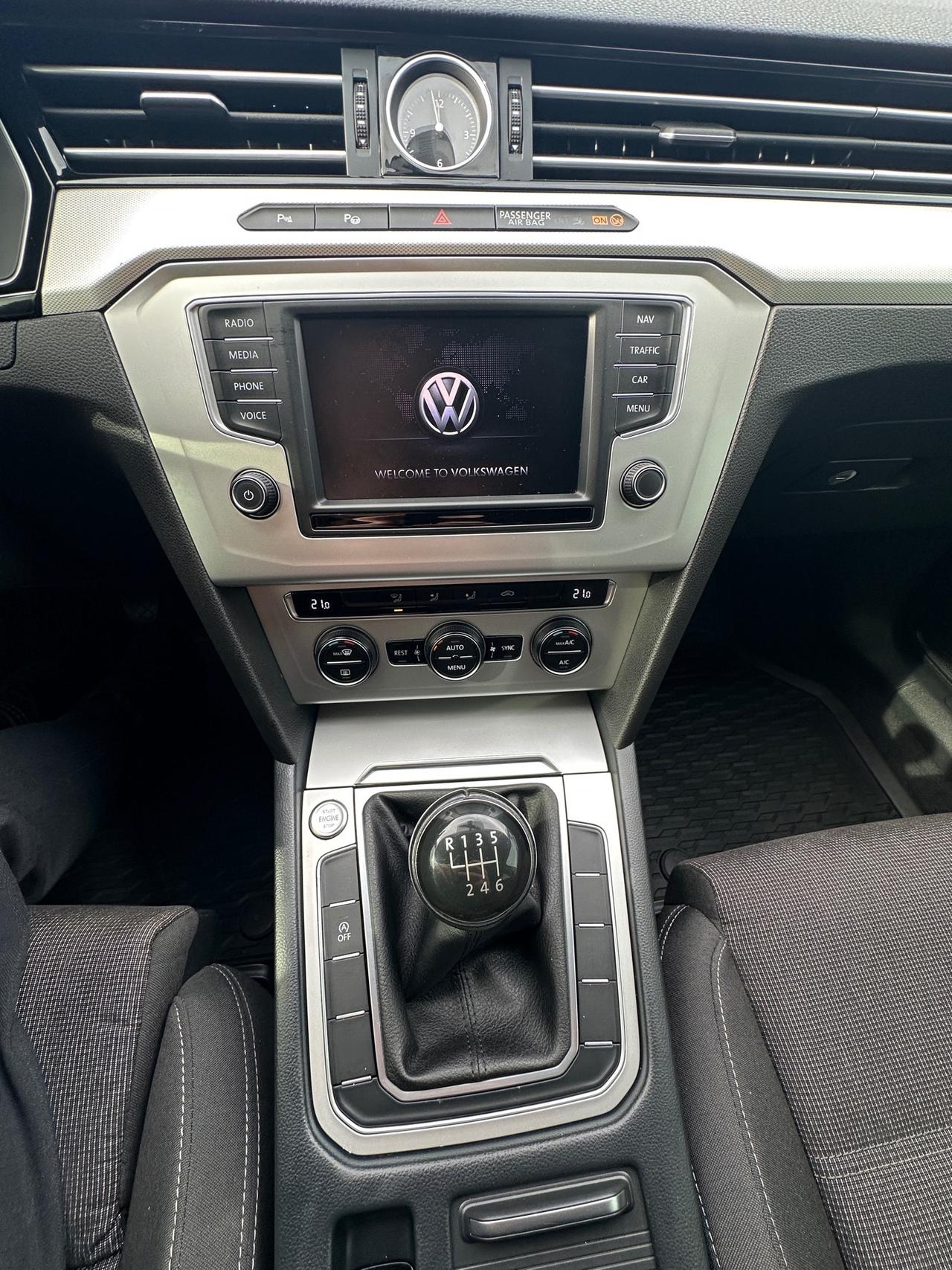 Volkswagen Passat Businessline 1.6 TDI BlueMotion Technology - 2015