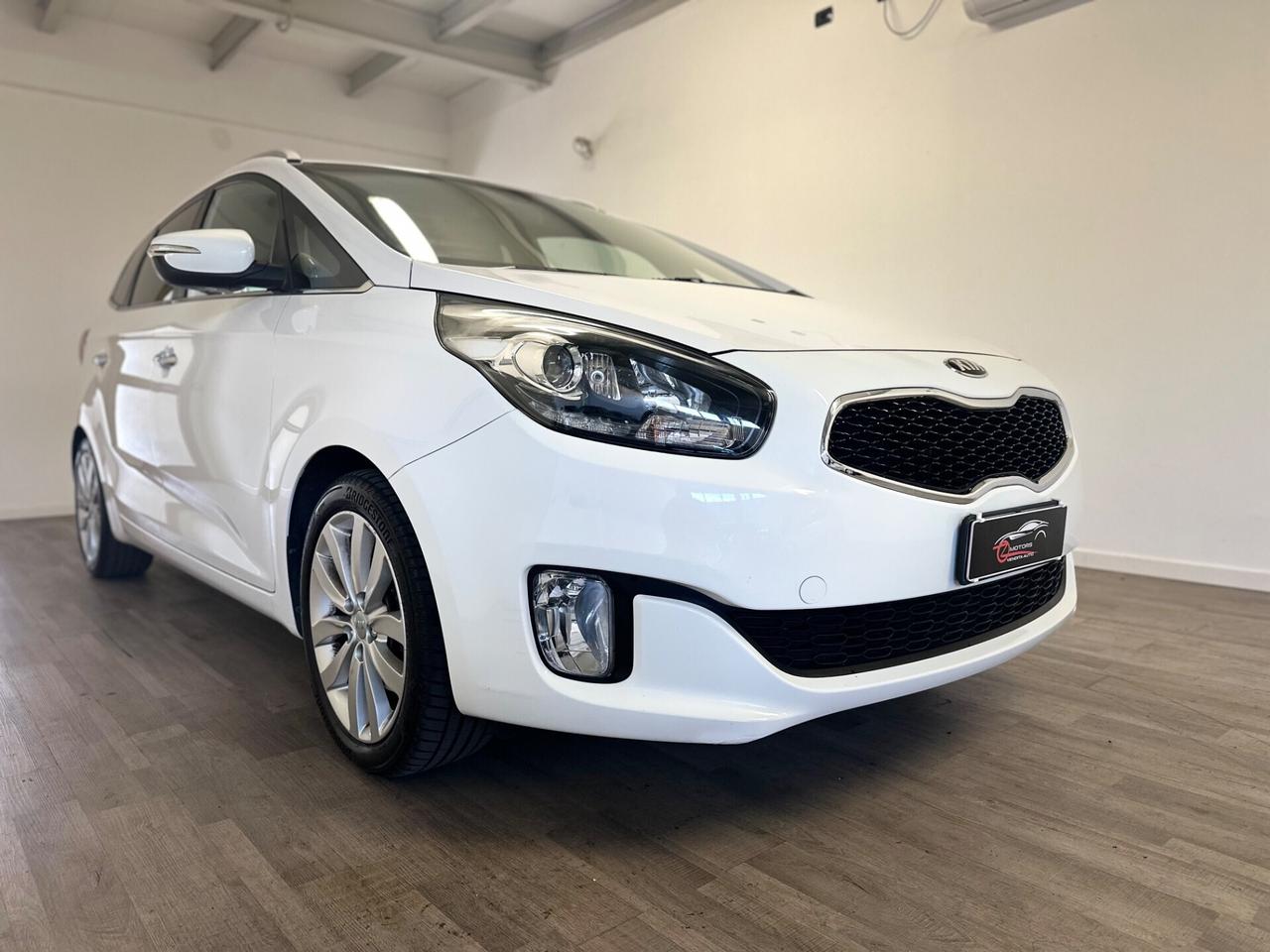 Kia Carens 1.7 CRDi 115 CV Class 7 POSTI GANCIO TRAINO