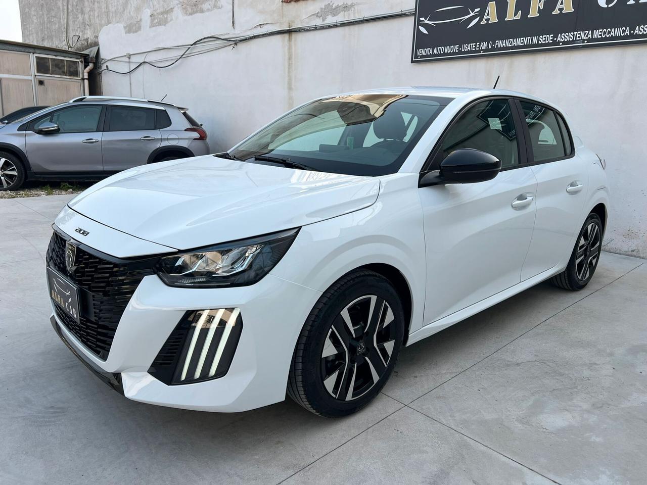 PEUGEOT 208 1.2 PURETECH 75CV 2025!!! COME NUOVA!!!